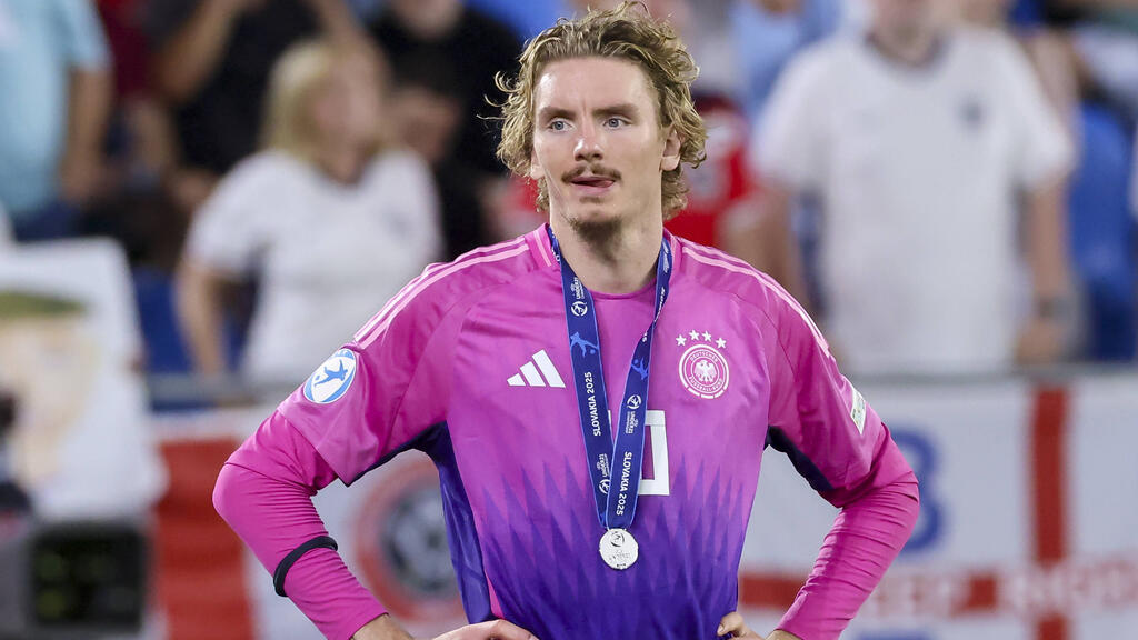 Zieht es Nick Woltemade vom VfB Stuttgart zum FC Bayern?