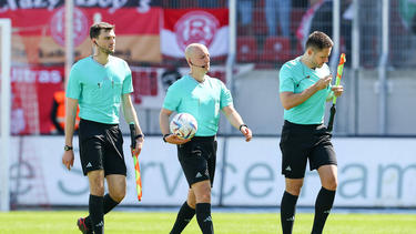 Nicolas Winter (M.) hatte die Partie in Zwickau abgebrochen