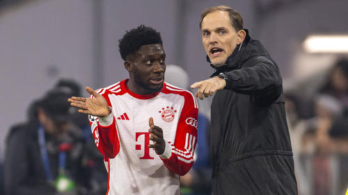 Bleibt Alphonso Davies (li.) beim FC Bayern?