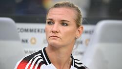 DFB-Kapitänin Alexandra Popp: Der Fuß muss halten.