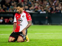 Colin Kâzım-Richards baalt na een gemiste kans tijdens de competitiewedstrijd Feyenoord - Heracles Almelo. (18-10-2014)