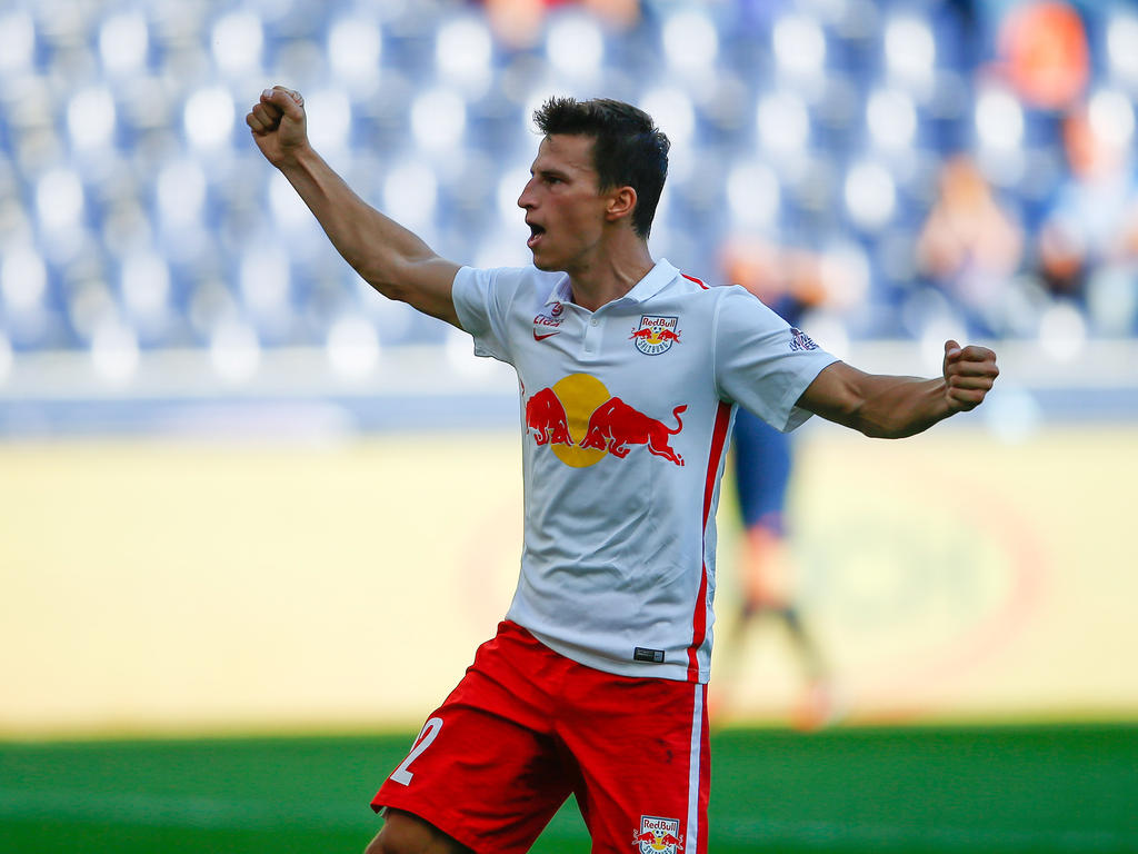 Stefan Lainer bejubelt sein erstes Tor für Salzburg
