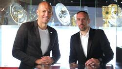 Arjen Robben (l.) und Franck Ribery spielten jahrelang erfolgreich für den FC Bayern (Archivbild)
