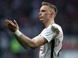 Marius Wolf trägt zur neuen Saison den schwarz-gelben BVB-Dress