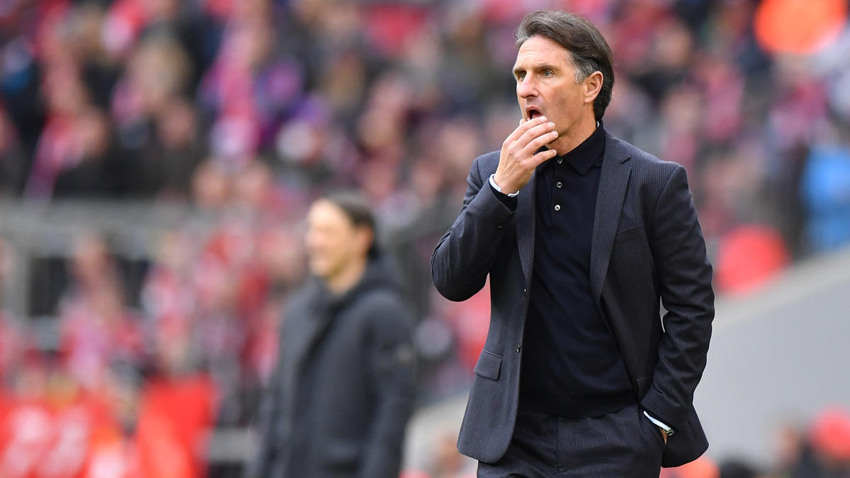 Bruno Labbadia wird Medien zufolge beim VfL Wolfsburg aufhören Bruno Labbadia wird Medien zufolge beim VfL Wolfsburg aufhören