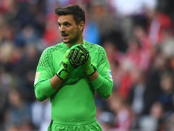 Sven Ulreich steht in München vor dem Absprung