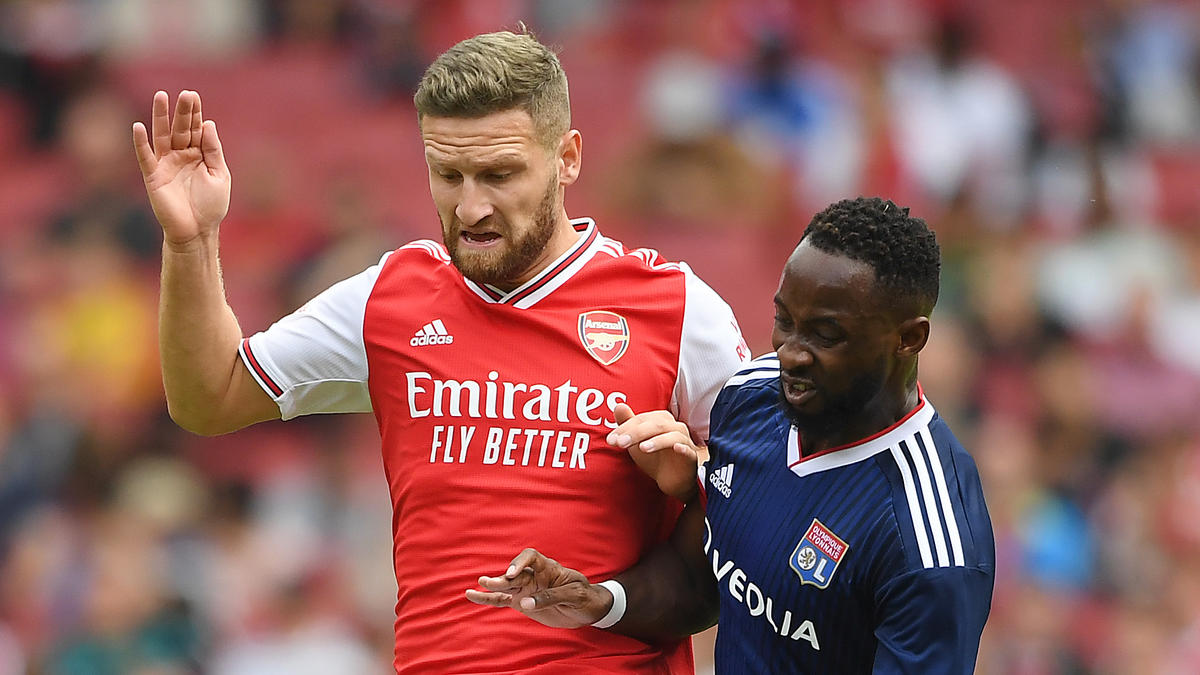 Shkodran Mustafi stand in den ersten beiden Saisonspielen der Gunners nicht im Kader Shkodran Mustafi stand in den ersten beiden Saisonspielen der Gunners nicht im Kader