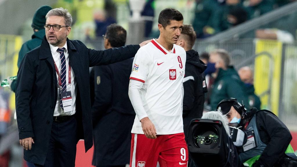 Robert Lewandowski vom FC Bayern hat sich bei der polnischen Nationalmannschaft verletzt