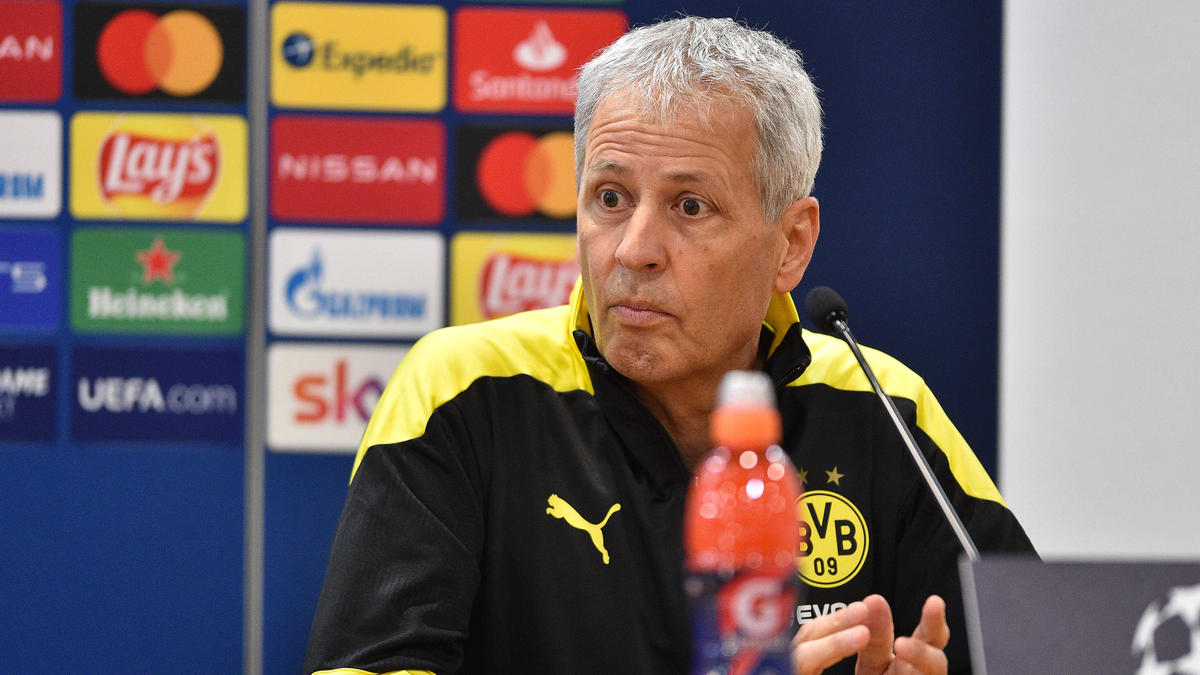 BVB-Cheftrainer Lucien Favre äußerte sich vor dem Spiel gegen Lazio Rom BVB-Cheftrainer Lucien Favre äußerte sich vor dem Spiel gegen Lazio Rom