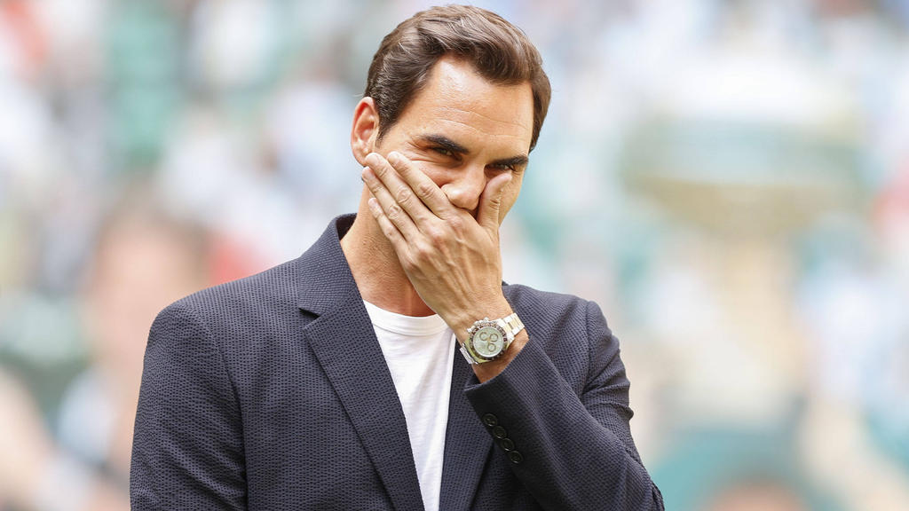 Roger Federer’s Emotional Return to Center Court in Halle Celebrated with Standing Ovations and Tribute