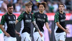 Ko Itakura (2.v.r.) ist einer der Leistungsträger bei Borussia Mönchengladbach