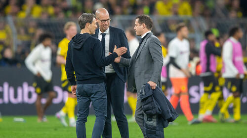 BVB-Sportchef Lars Ricken (re.) freut sich über die neuen Möglichkeiten