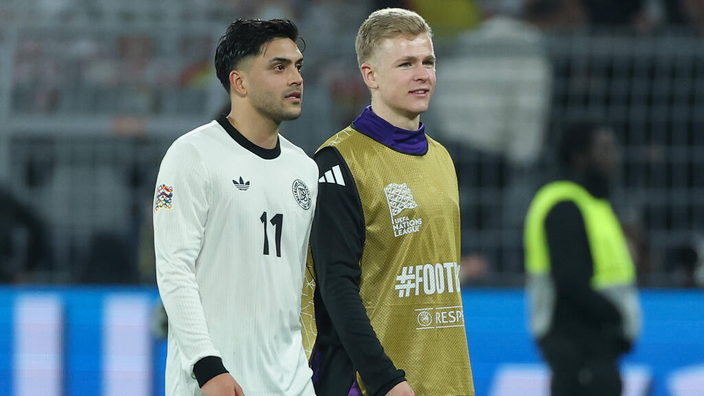 Der BVB spricht angeblich mit Nadiem Amiri (l.)