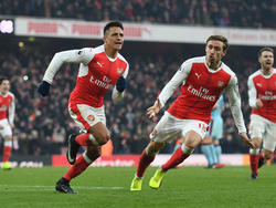 Alexis Sánchez, otra vez decisivo en el Arsenal. (Foto: Getty)