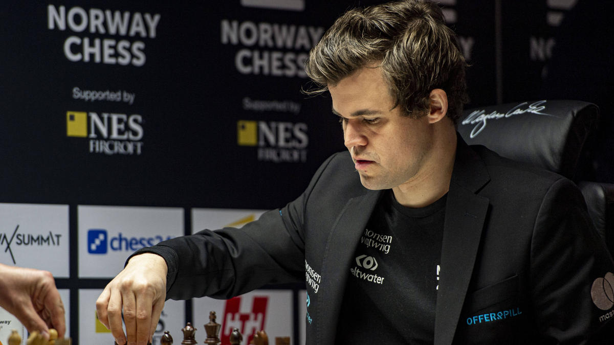 Schach-Weltmeister Magnus Carlsen will sich bald zum Betrugsskandal äußern