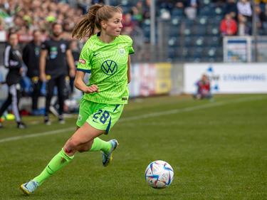 Wolfsburgs Tabea Waßmuth traf beim 3:0-Sieg gegen Meppen doppelt