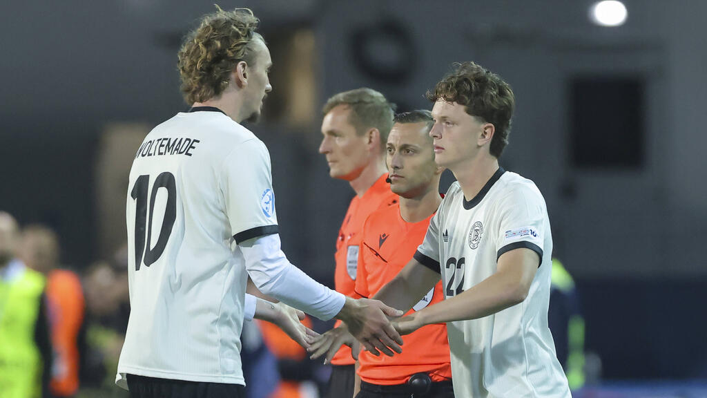 Zieht es Paul Wanner (r.) vom FC Bayern zum VfB Stuttgart? Zieht es Paul Wanner (r.) vom FC Bayern zum VfB Stuttgart?