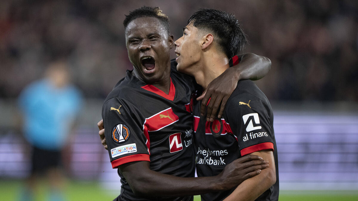 Franculino Gluda Djú (l.) hat das Interesse von Bayer Leverkusen und BVB geweckt