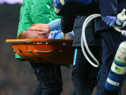 Kevin de Bruyne tuvo que salir en camilla por la grave lesión que sufrió. (Foto: Getty)