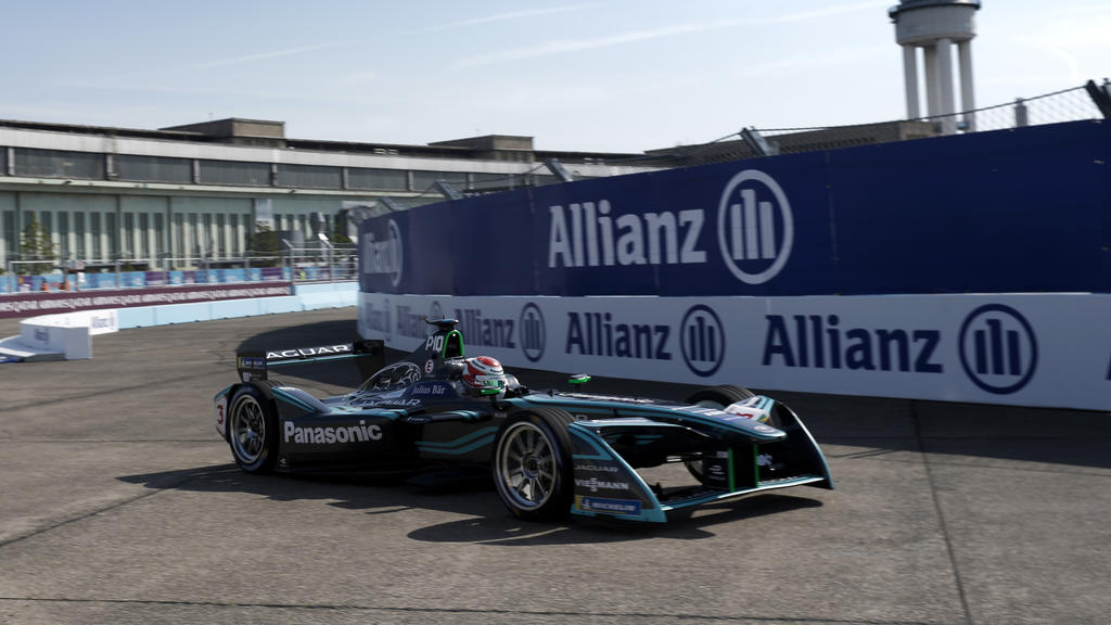 Die Formel E ist wieder auf dem ehemaligen Flughafen Tempelhof in Berlin zu Gast Die Formel E ist wieder auf dem ehemaligen Flughafen Tempelhof in Berlin zu Gast