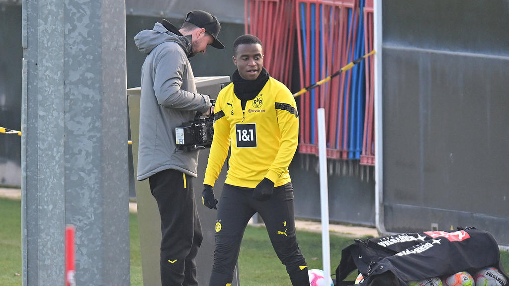Youssoufa Moukoko spielt seit 2016 beim BVB Youssoufa Moukoko spielt seit 2016 beim BVB