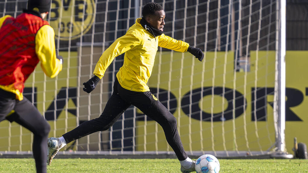 Jamie Gittens sorgt mit seinen Leistungen im BVB-Trikot für Furore