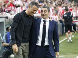 Ernesto Valverde (re.) beerbt Luis Enrique auf der Trainerbank des FC Barcelona