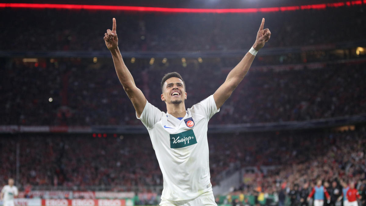 Robert Glatzel verlässt den 1. FC Heidenheim Robert Glatzel verlässt den 1. FC Heidenheim