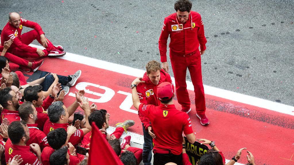 Sebastian Vettel ist laut Mattia Binotto weiter ein wichtiges Teammitglied Sebastian Vettel ist laut Mattia Binotto weiter ein wichtiges Teammitglied