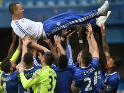 John Terry bleibt bei Chelsea