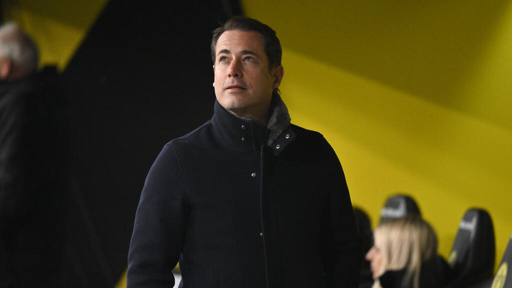 Lars Ricken greift beim BVB offenbar durch Lars Ricken greift beim BVB offenbar durch