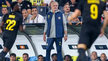 José Mourinho trainiert Fenerbahce