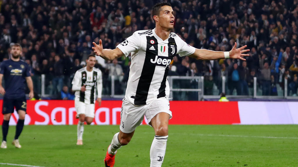 Cristiano Ronaldo hält Lionel Messi weiter auf Distanz Cristiano Ronaldo hält Lionel Messi weiter auf Distanz