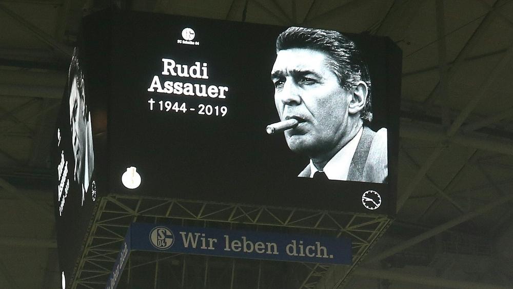 Der FC Schalke will Rudi Assauer würdig verabschieden Der FC Schalke will Rudi Assauer würdig verabschieden