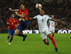 David Silva (li.) und die spanischen Nationalmannschaft entführten ein 2:2 aus dem Wembley-Stadion