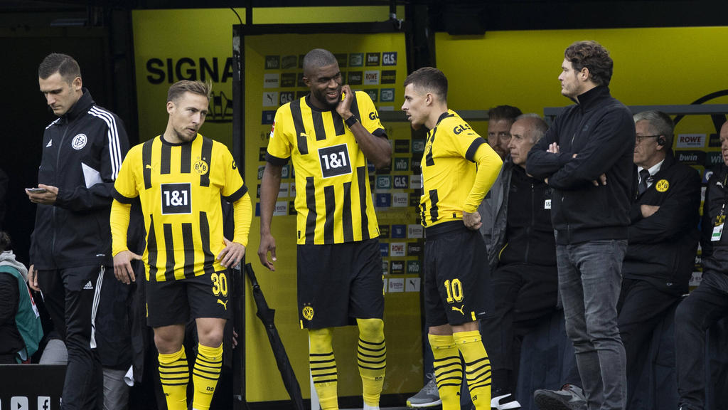 Felix Passlack (l.) will sich am liebsten beim BVB durchsetzen Felix Passlack (l.) will sich am liebsten beim BVB durchsetzen