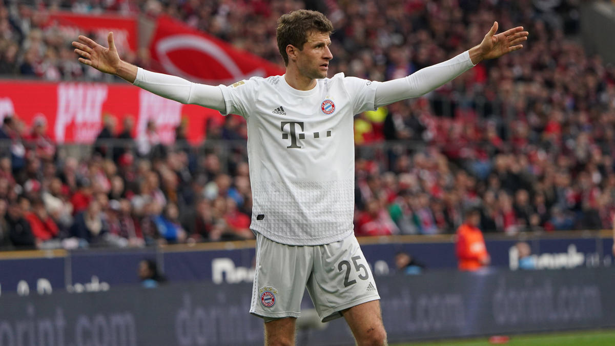 Nach dem Sieg in Köln äußerte sich Thomas Müller zur Leistung des FC Bayern Nach dem Sieg in Köln äußerte sich Thomas Müller zur Leistung des FC Bayern