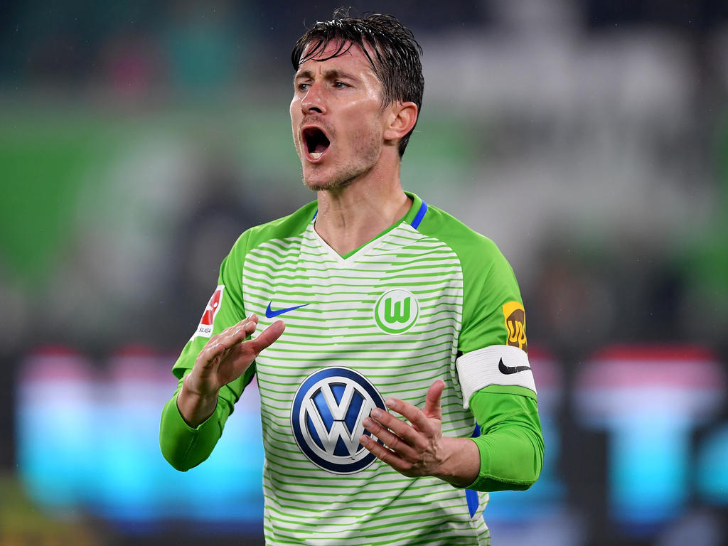 Wolfsburgs Paul Verhaegh weiß, was auf dem Spiel steht