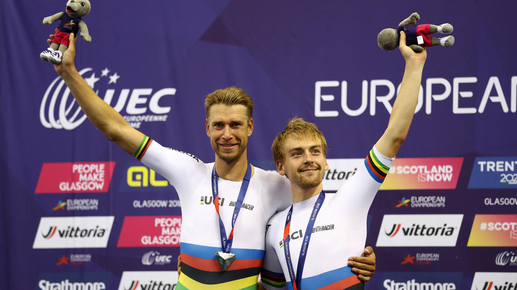 Roger Kluge und Theo Reinhardt gewinnen EM-Silber im Madison-Rennen Roger Kluge und Theo Reinhardt gewinnen EM-Silber im Madison-Rennen