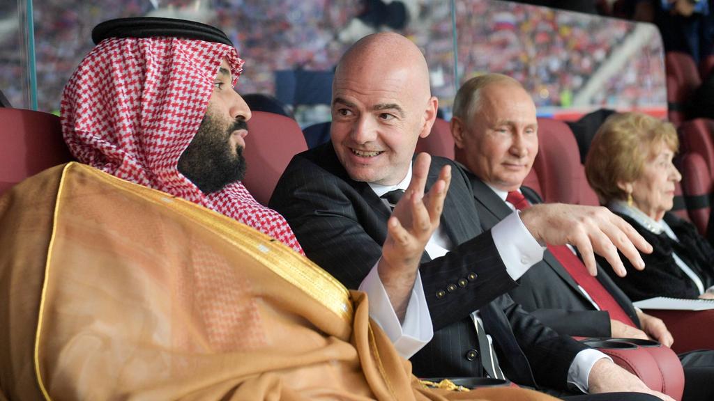 Der saudische Kronprinz Mohammed bin Salman (l.) soll eine der treibenden Kräfte sein