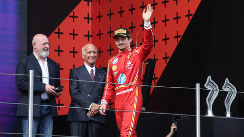 Leclerc glaubt, dass Ferrari den Sieg im Qualifying verloren hat