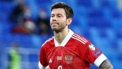 Fedor Smolov became the first Russian international footballer to express his opposition to his country's invasion of Ukraine posting on Instagram 'No to war'.