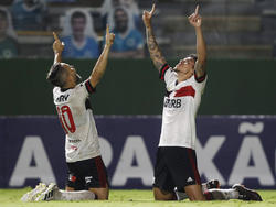 Flamengo sigue a lo suyo en busca del liderato.