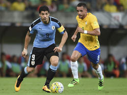 Luis Suárez volvió con Uruguay ante Brasil. (Foto: Getty)