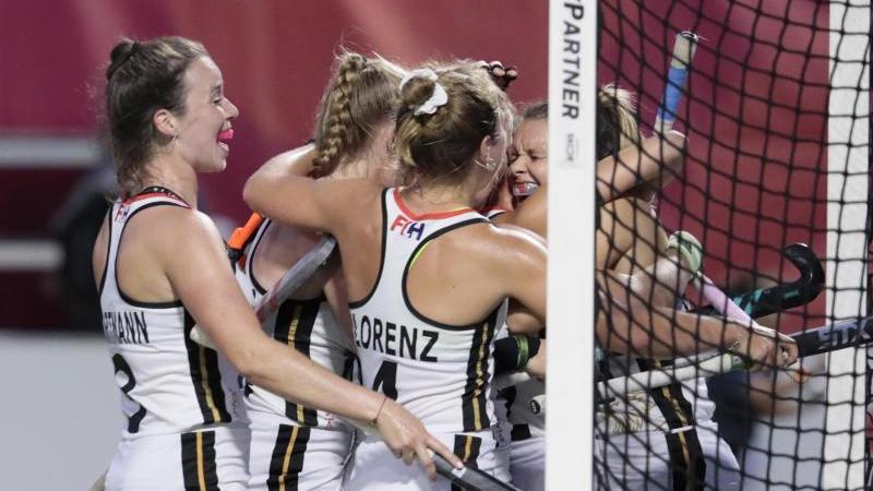 Verdienter Erfolg für die deutschen Hockey-Frauen Verdienter Erfolg für die deutschen Hockey-Frauen