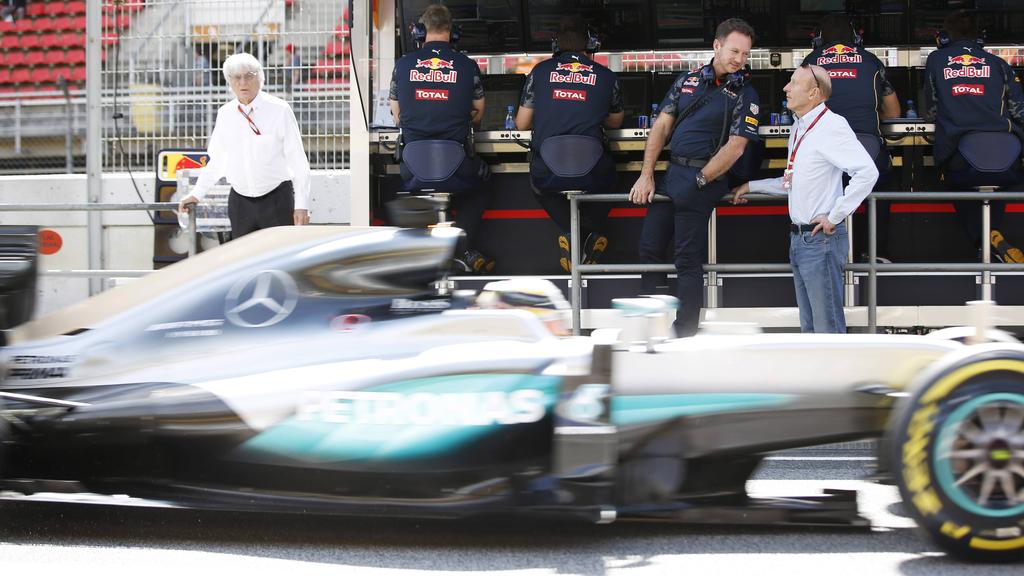 Christian Horner glaubt nicht an einen Mercedes-Abgang von Lewis Hamilton Christian Horner glaubt nicht an einen Mercedes-Abgang von Lewis Hamilton