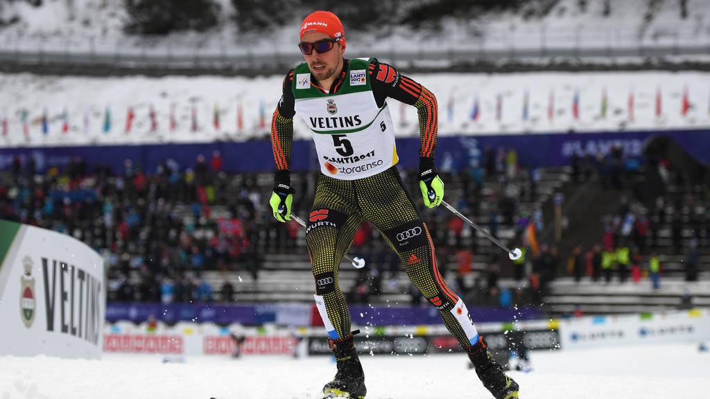 Johannes Rydzek musste sich an der Seite von Vinecenz Geiger im Zielsprint geschlagen geben Johannes Rydzek musste sich an der Seite von Vinecenz Geiger im Zielsprint geschlagen geben