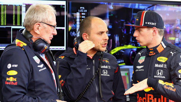 Helmut Marko glaubt, dass Max Verstappen 2019 Rennen gewinnen kann Helmut Marko glaubt, dass Max Verstappen 2019 Rennen gewinnen kann