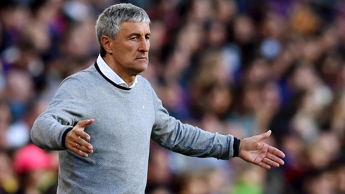 Quique Setien ist kein Trainer mehr in Sevilla Quique Setien ist kein Trainer mehr in Sevilla