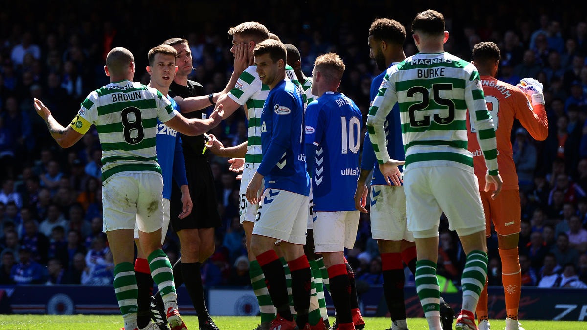 Zwischen Celtic und Rangers gab es jede Menge Gesprächsstoff Zwischen Celtic und Rangers gab es jede Menge Gesprächsstoff